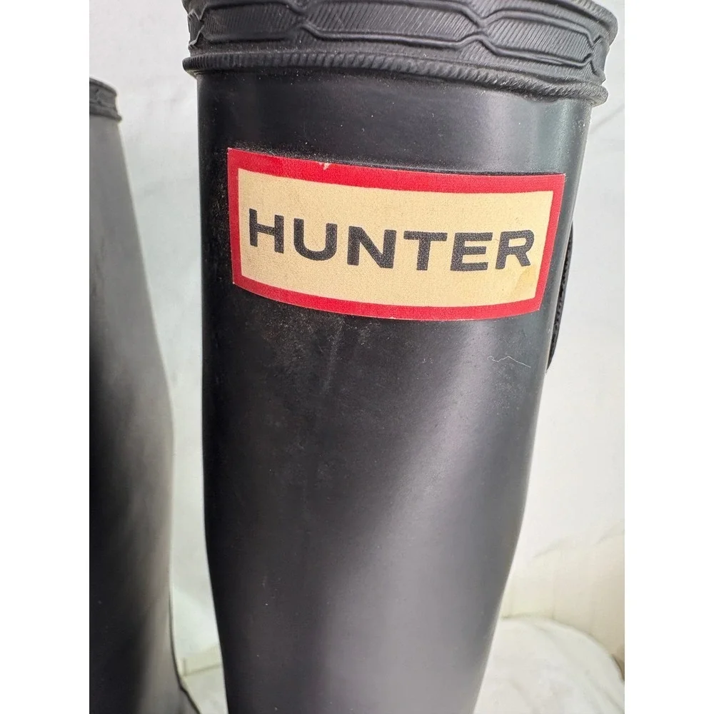 Hunter Women Tall Black Rubber Rain Boots Buckle Detail Side Logo Size 5